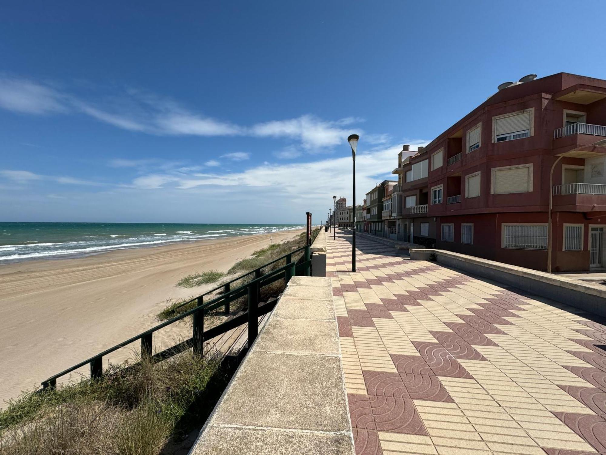 Apartament Frente Al Mar *