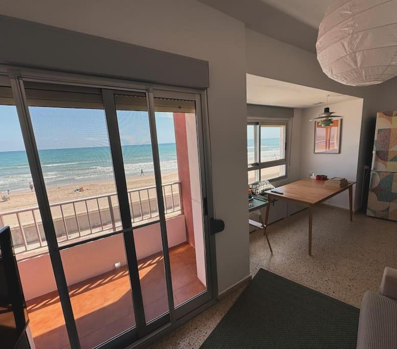 Frente Al Mar Apartament *